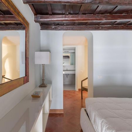 Iflat Pantheon Historic Two-Story Apartment Roma Exterior foto